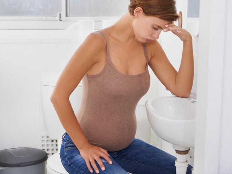 Діарея при вагітності: як лікувати розлад
